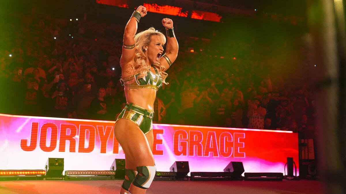 Triple H Da La Bienvenida A Jordynne Grace A Wwe