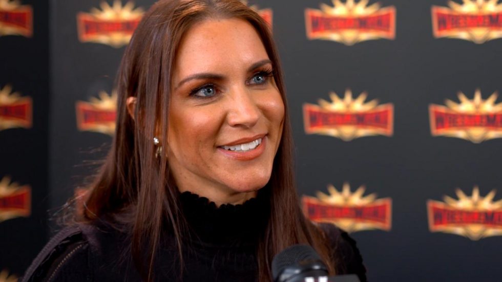 Stephanie McMahon habla sobre el evento estelar de WrestleMania Stephanie McMahon habla sobre el evento estelar de WrestleMania