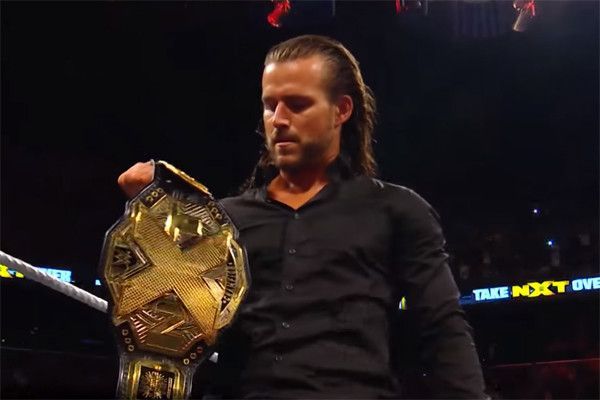 Adam Cole podría hacer historia en NXT