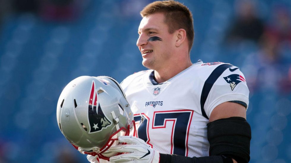 Motivo de la llegada de Rob Gronkowski a SmackDown ¿Es el momento Rob Gronkowski en la WWE?. Descubre porque analizamos esta noticia ene l día de hoy. ¿Sería un gran fichaje?