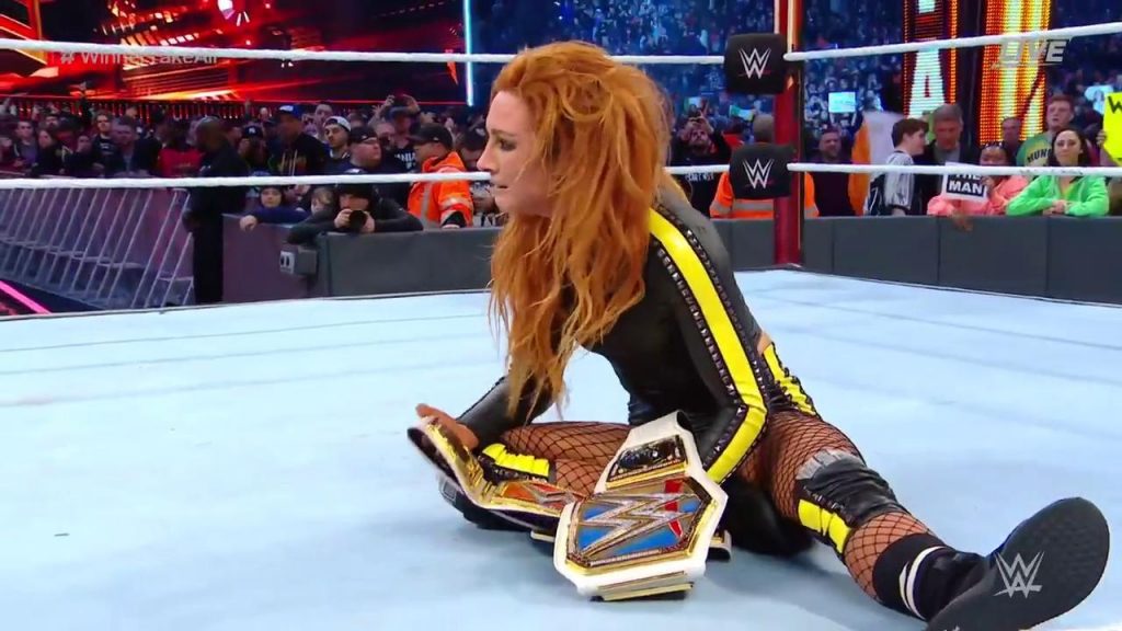 Becky Lynch se convierte en doble campeona femenina de WWE en WrestleMania 35