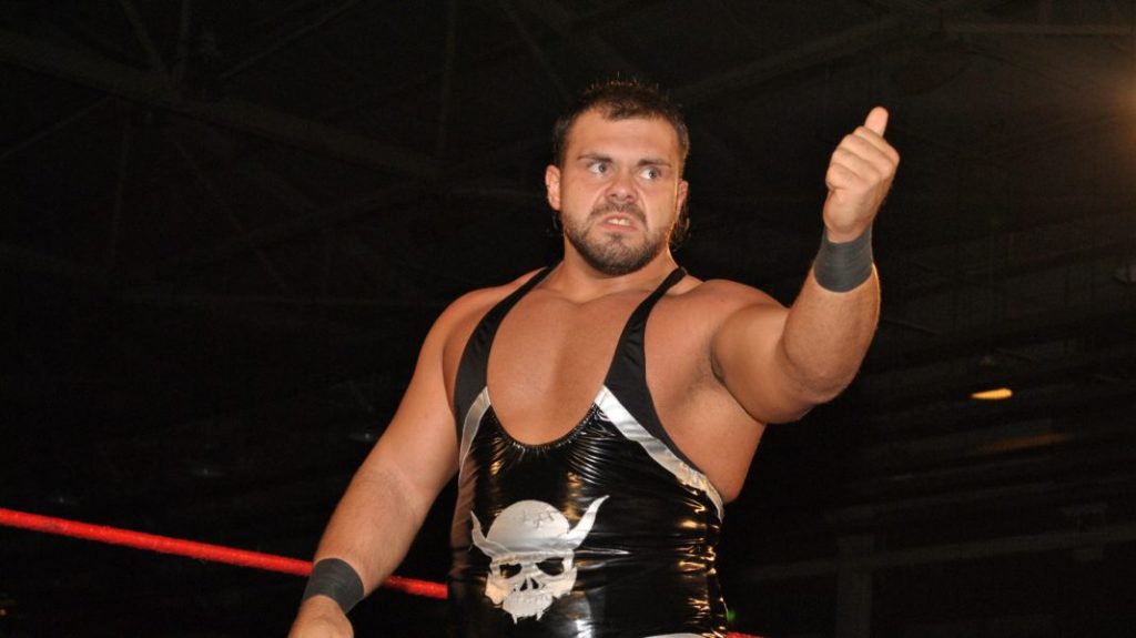 WWE muestra interés por contratar a Michael Elgin