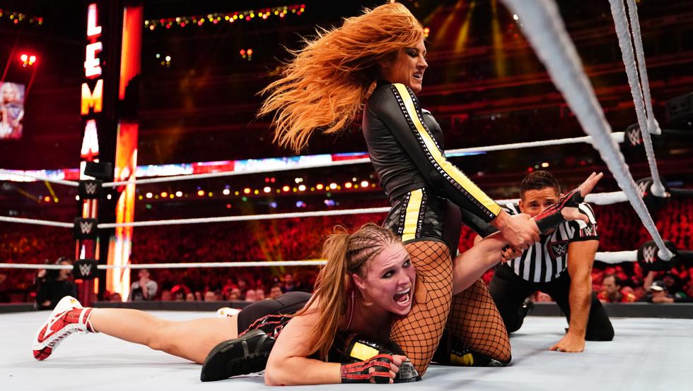 Ronda Rousey luchó en WrestleMania 35 con una importante lesión