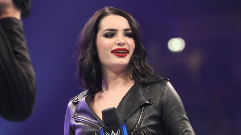 Paige vuelve como mánager de SmackDown Live