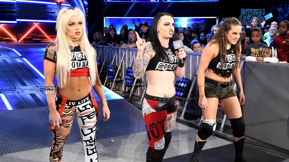 Posible razón por la cuál WWE separó The Riott Squad