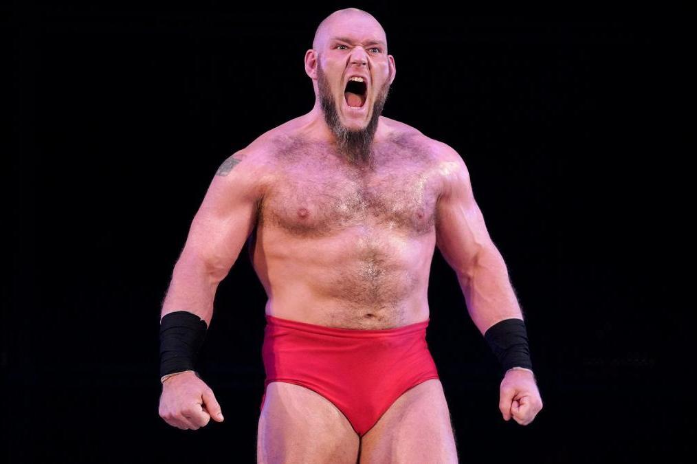 Actualización sobre la recuperación de Lars Sullivan Lars Sullivan tendrá un movimiento protegido