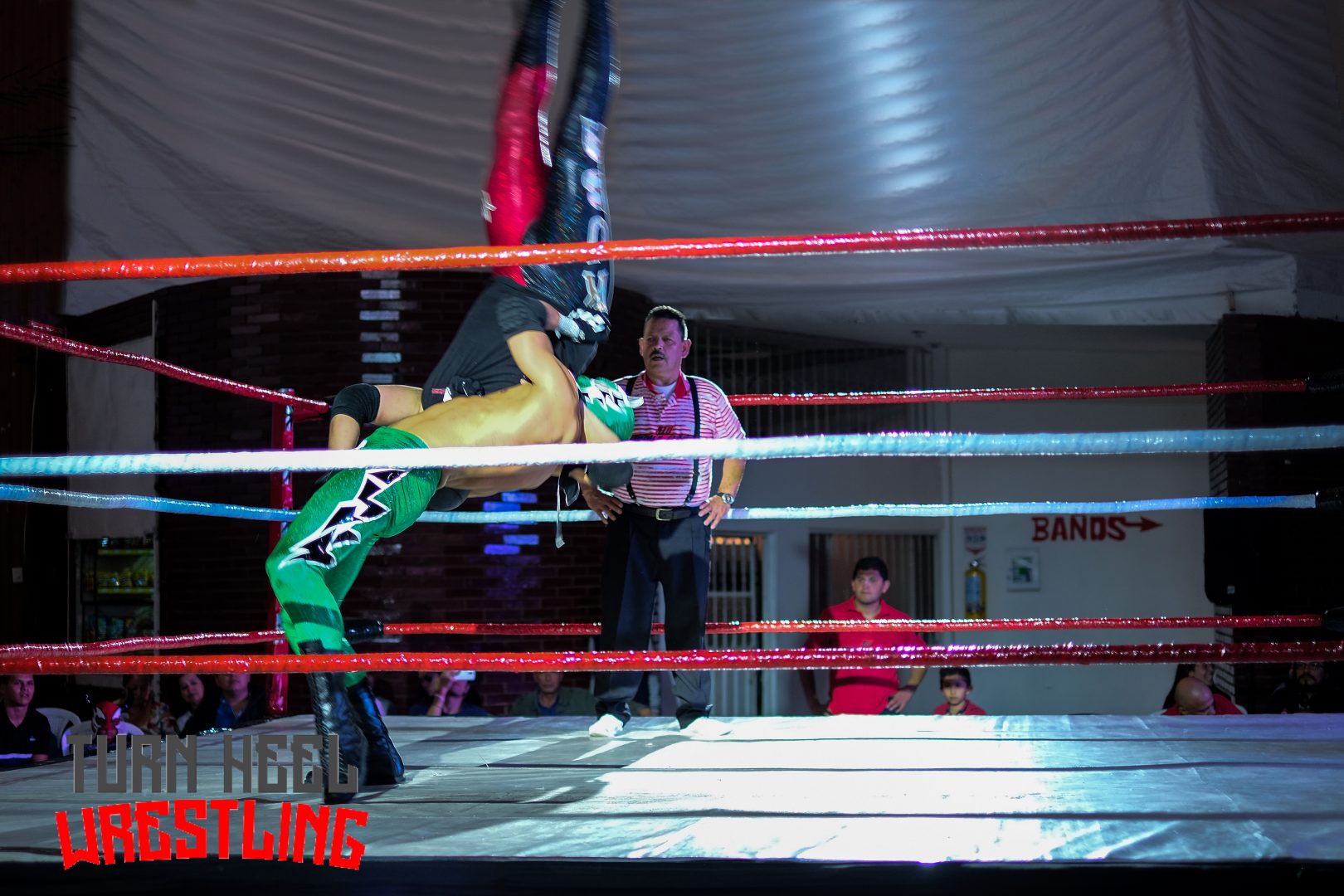 ELL: Una página de oro en el Wrestling Colombiano