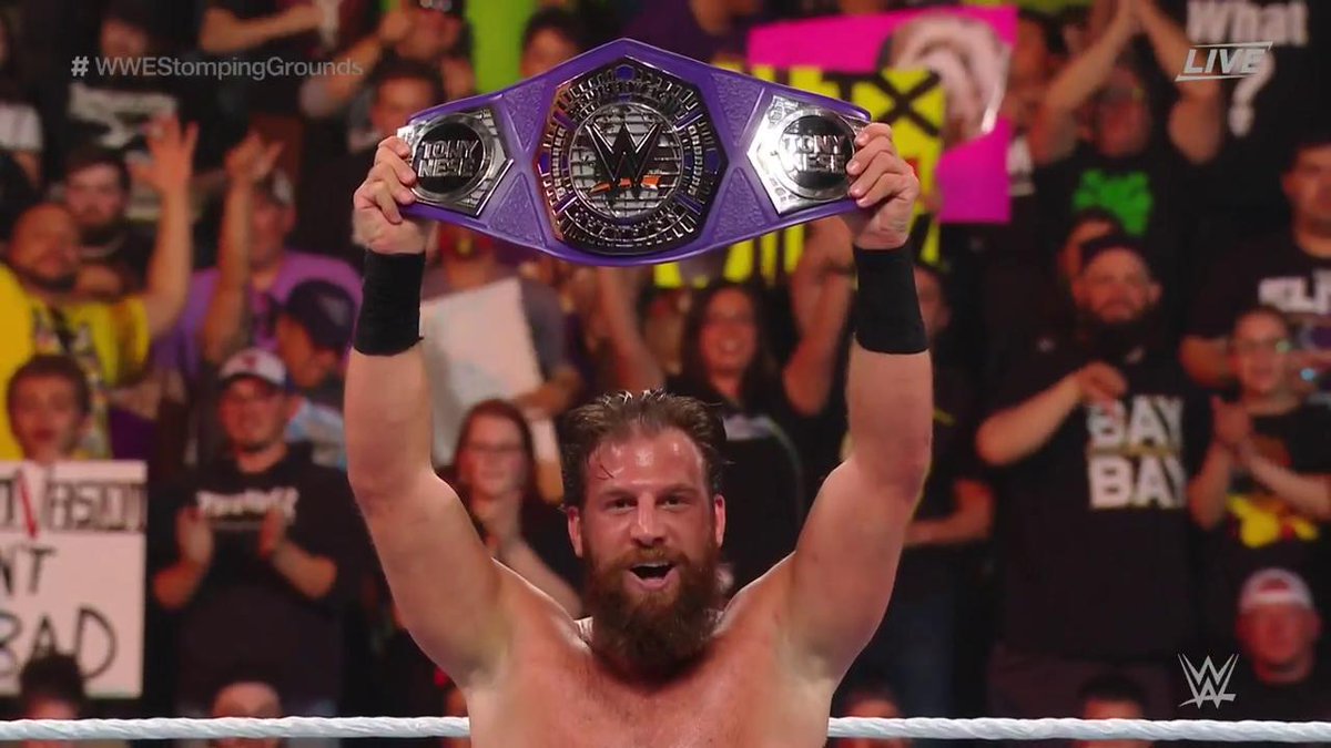 Drew Gulak nuevo campeón crucero Stomping Grounds