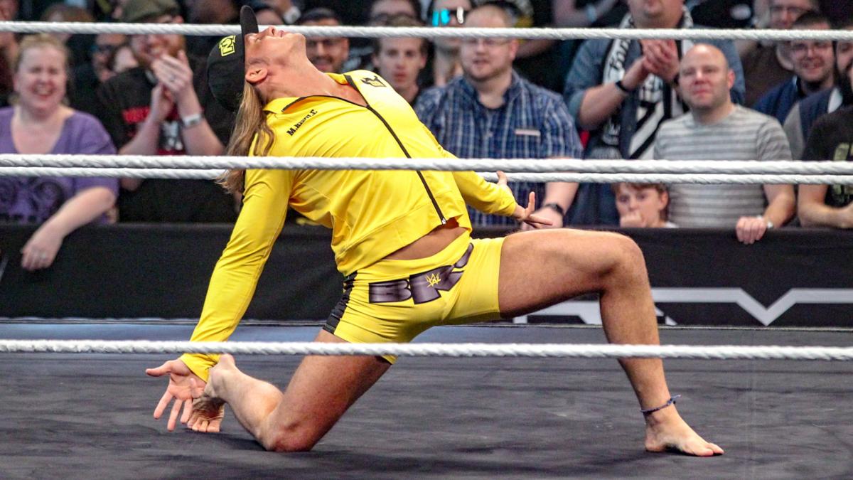Matt Riddle explica por qué va descalzo Matt Riddle NXT