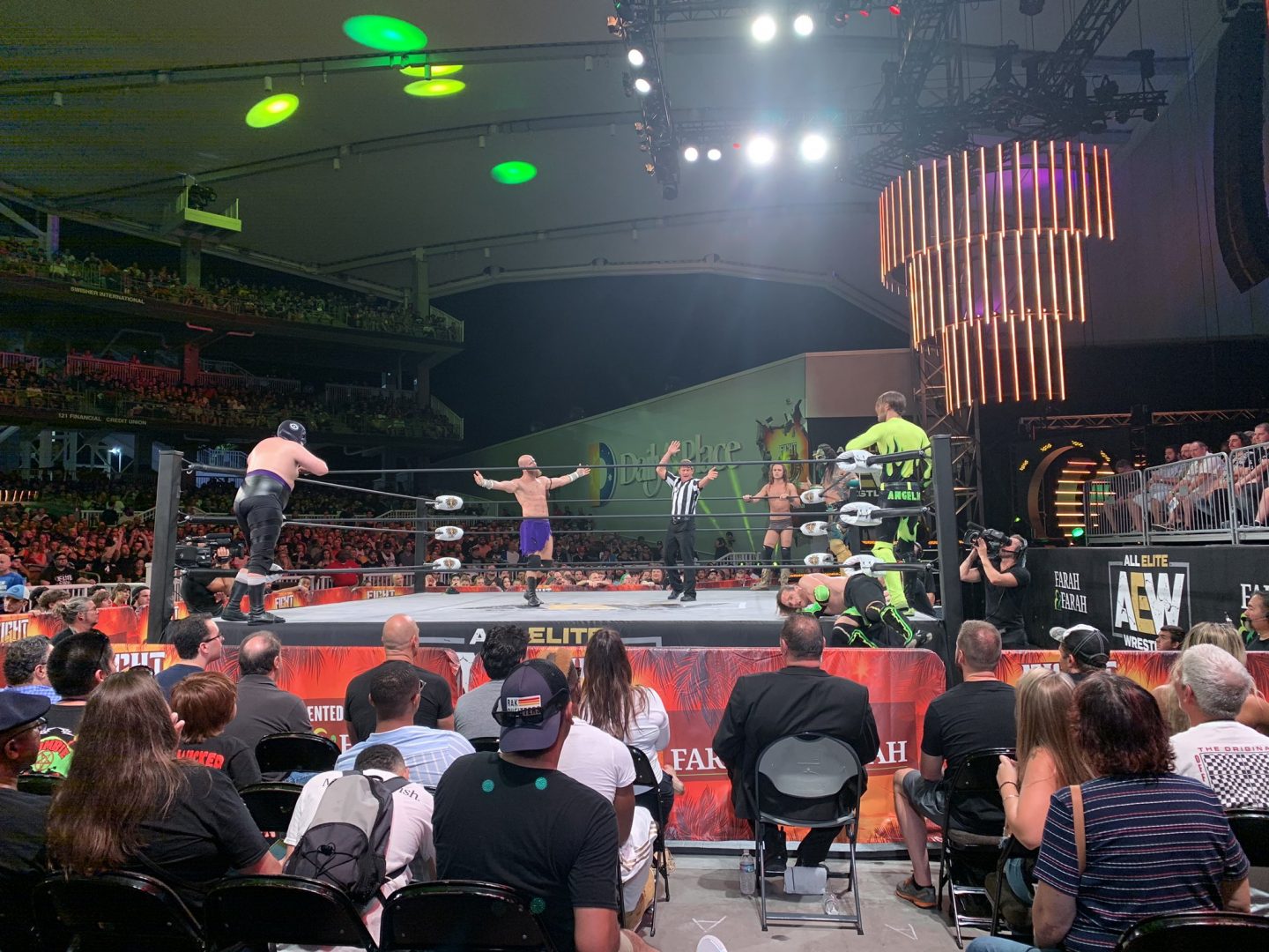 The Dark Orden vence en AEW Fight For The Fallen
