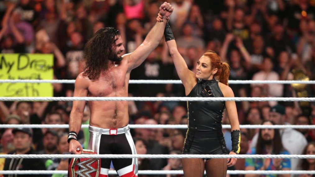 Seth Rollins y Becky Lynch se comprometen Seth Rollins cree que la división femenina de WWE no se ha podido exhibir durante los últimos meses