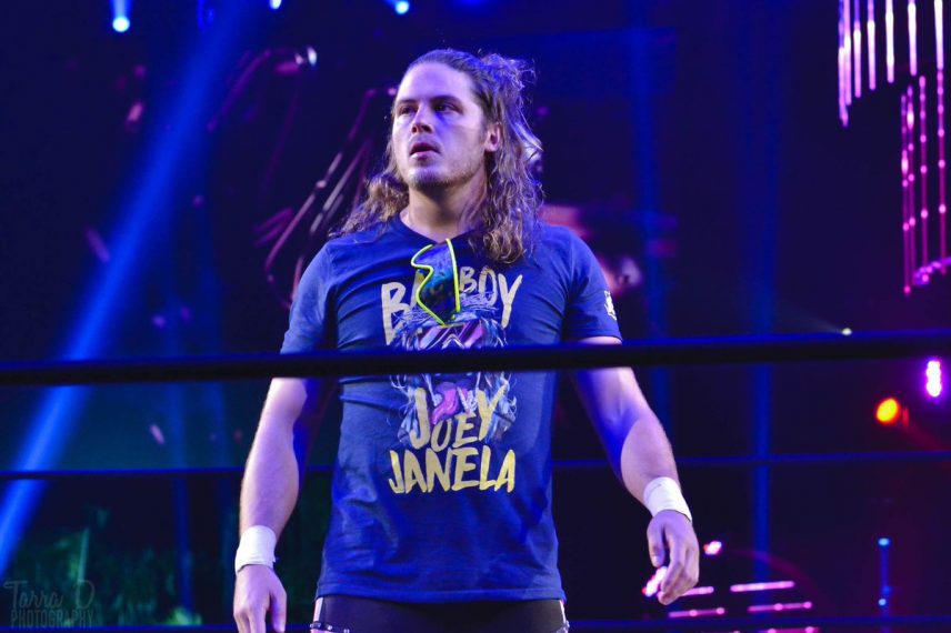 Joey Janela habla sobre el incidente con Big Cass Joey Janela