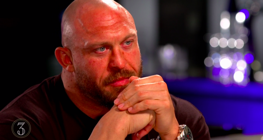 Ryback comenta sobre la guerra de los miércoles entre WWE y AEW