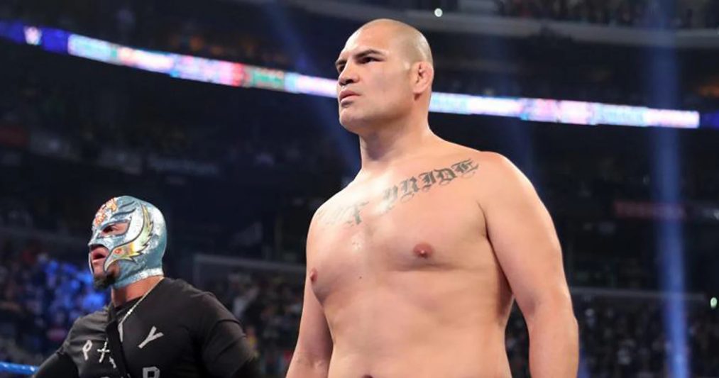 Caín Velasquez afirma que no ha firmado con WWE