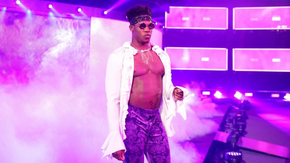 Velveteen Dream no regresaría hasta el año 2020