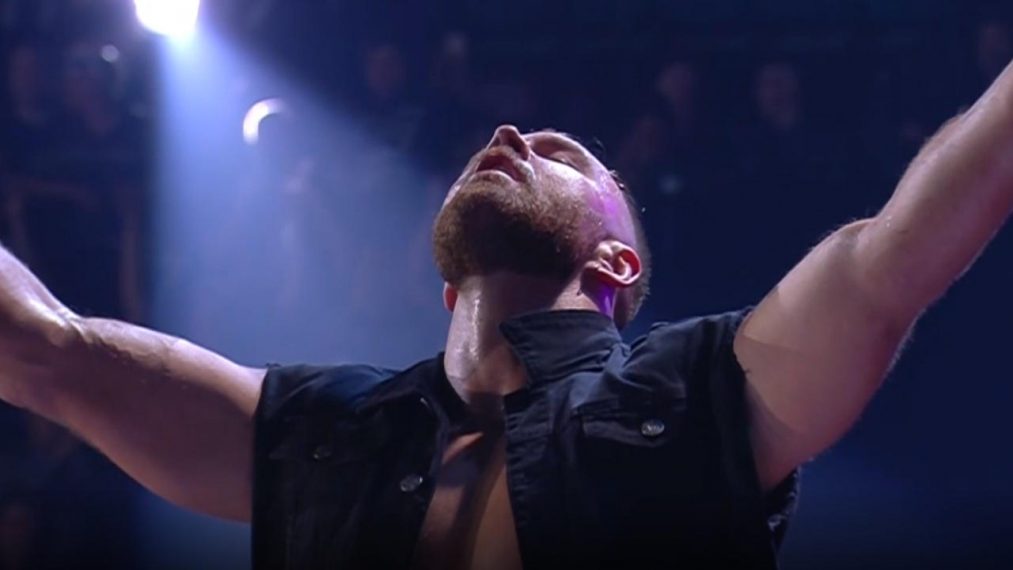 Moxley habla sobre como tuvo que pedir disculpas en WWE