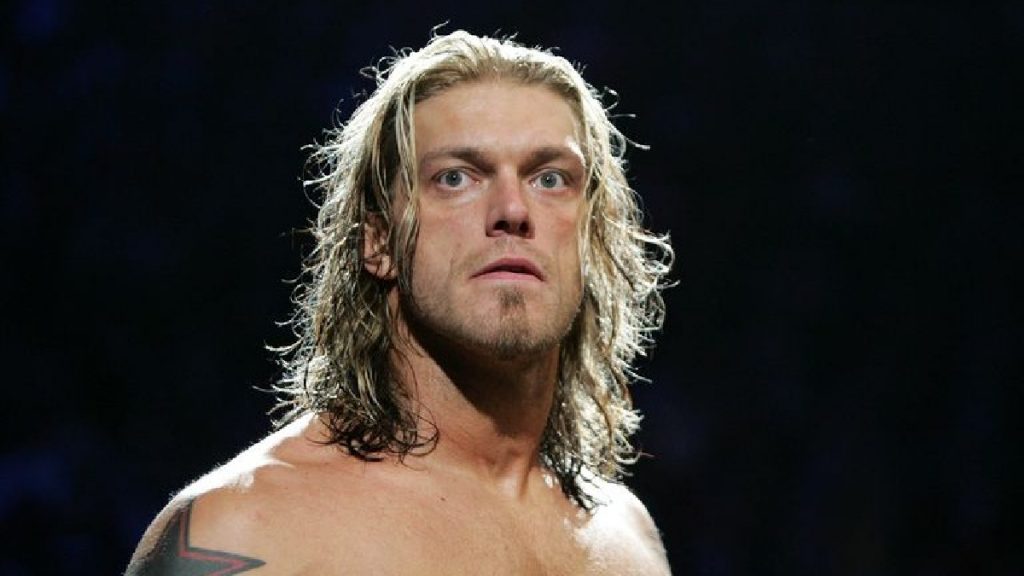 Edge firma un nuevo contrato con WWE