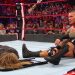 Edge regresa a Raw pero es atacado por Randy Orton Edge Randy Orton