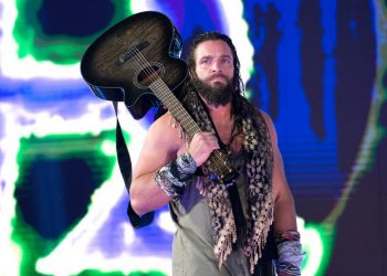 Elias contrato WWE