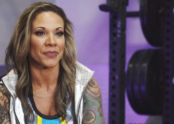 Mercedes Martinez podría estar fuera de RETRIBUTION