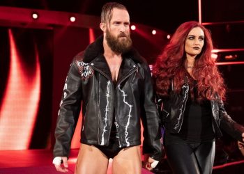 Mike Kanellis vuelve WWE