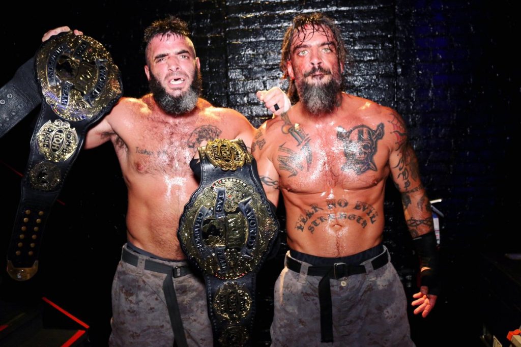 The Briscoes firman un contrato exclusivo con ROH