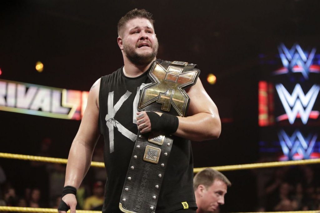 Kevin Owens aceptaría regresar a NXT