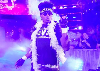 Velveteen Dream sugiere a los fans un posible regreso a WWE