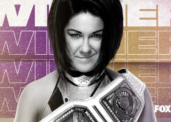 Bayley derrota a Naomi en WWE Super ShowDown