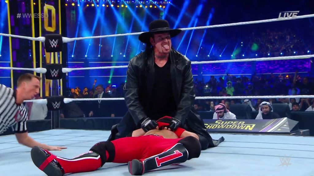 The Undertaker hace su aparición en Super ShowDown y derrota a AJ Styles