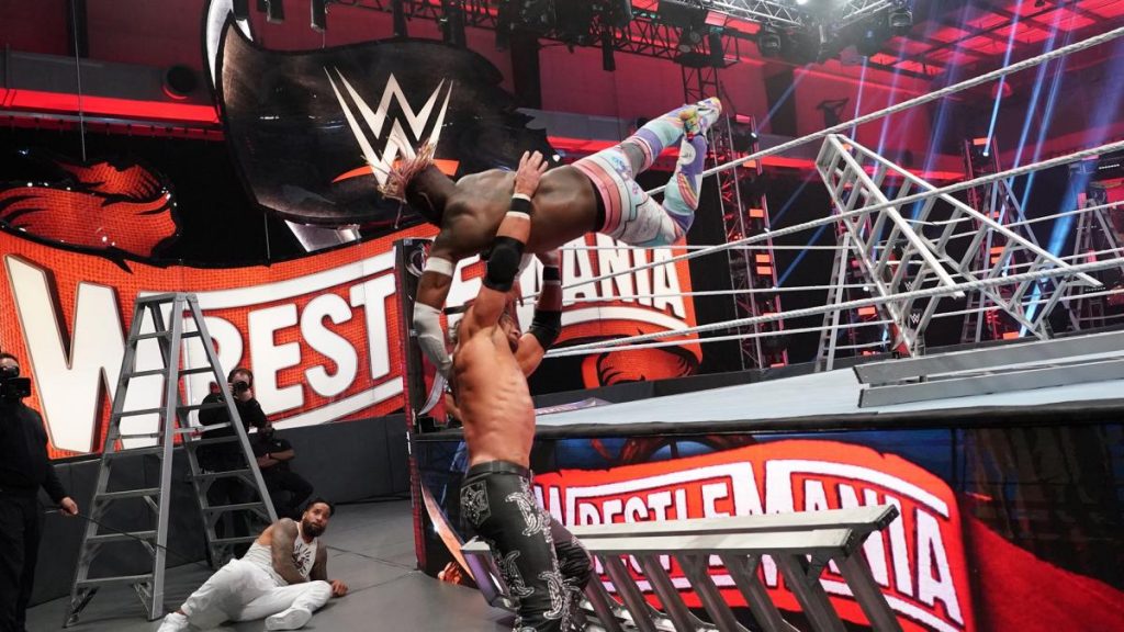 Review WWE WrestleMania 36 noche 1 y 2 • Un evento distinto