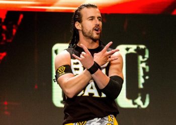 Adam Cole contrato WWE