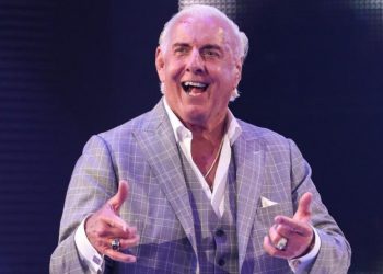 Ric Flair cree que muchas personas le envidian por poder regresar a televisión