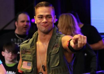 Flip Gordon ROH