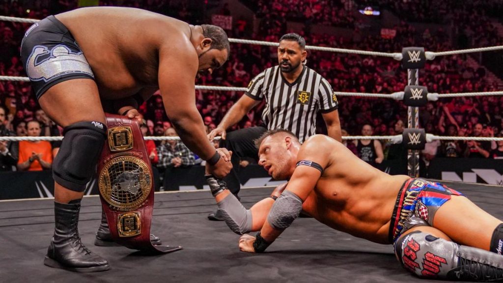 Keith Lee se ve luchando con Dominik Dijakovic en WrestleMania