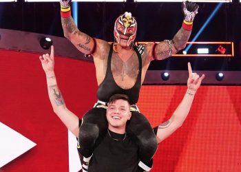 Actualización sobre el estado de Rey Mysterio en WWE