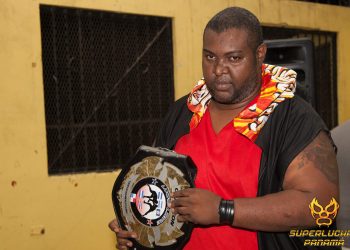 TurnHeelWrestling entrevista a Santero Erú: el tsunami Santero