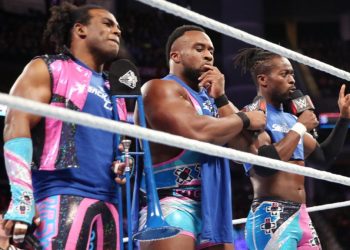 CM Punk cree que Big E necesita separarse de Kofi y Woods