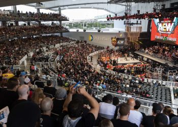 Vuelve el público a AEW
