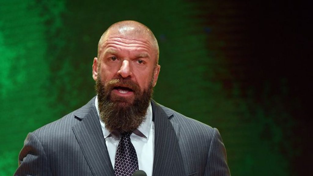 Triple H responde a los rumores sobre la posible salida de Renee Young de la WWE.