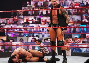 UHEP #16 - Raw es un esperpento