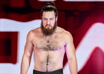 Razón por la que no veremos a Cameron Grimes en NXT durante un tiempo