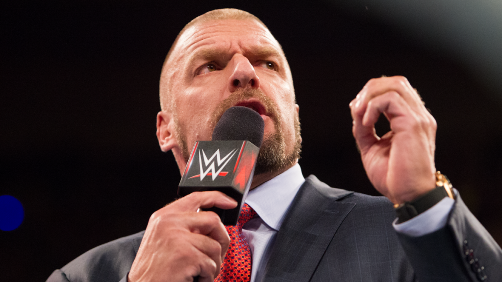 Triple H cada vez más lejos del main roster