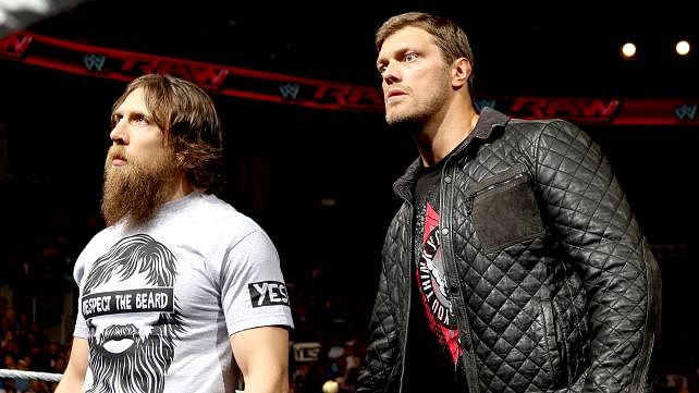 ¿Qué puesto tienen Edge y Daniel Bryan en la redacción de WWE?