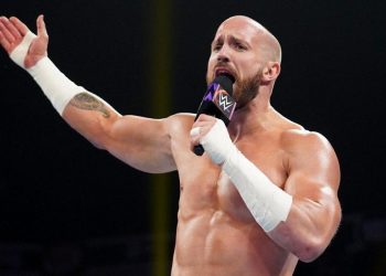 Mike Kanellis habla sobre los nombres de RETRIBUTION