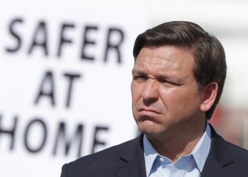 UHEP #28 – WWE y AEW podrán llenar estadios en Florida