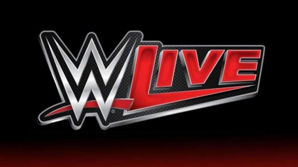 Excampeona de WWE se lesiona durante un Live Show