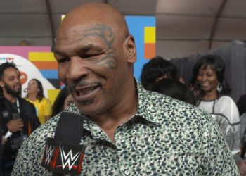 Superestrella de WWE estuvo cerca de pelear ante Mike Tyson en el Madison Square Garden