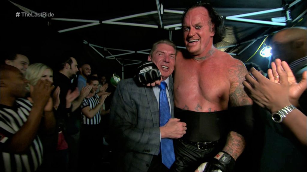The Undertaker revela que Vince McMahon pagó una apuesta de 100 dólares con centavos