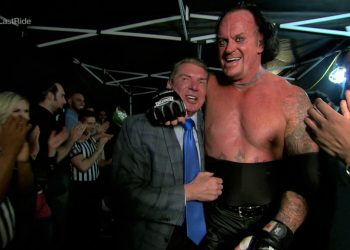 The Undertaker revela que Vince McMahon pagó una apuesta de 100 dólares con centavos